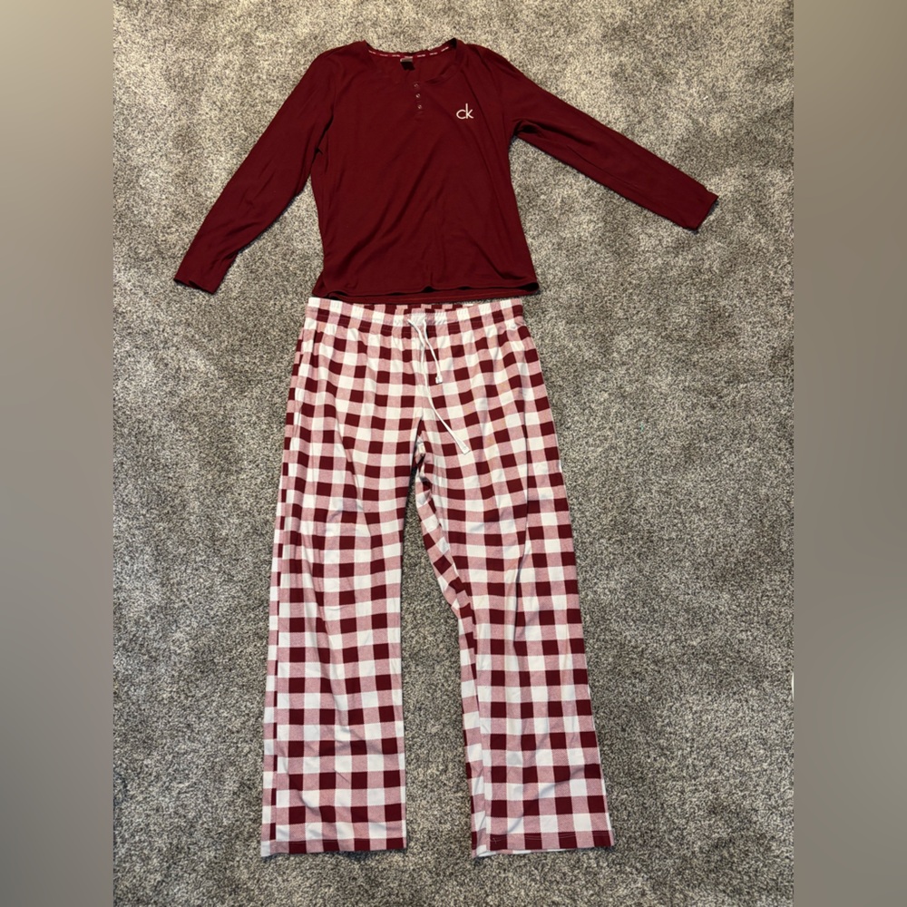 Calvin Klein Burgundy and White Sleepwear Set